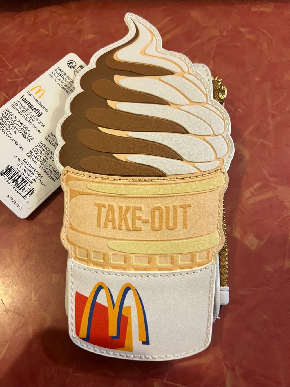 Loungefly x McDonalds wallet/ Card Holder - Picture 3 of 3
